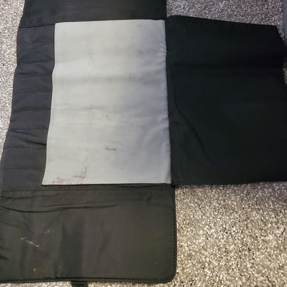 3/$30 π€π EUC brush roll from Sephora - Picture 8 of 16